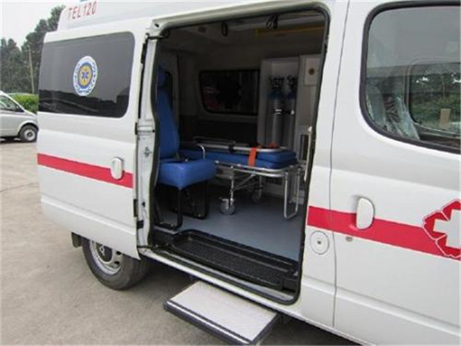 铜仁救护车出租服务案例7